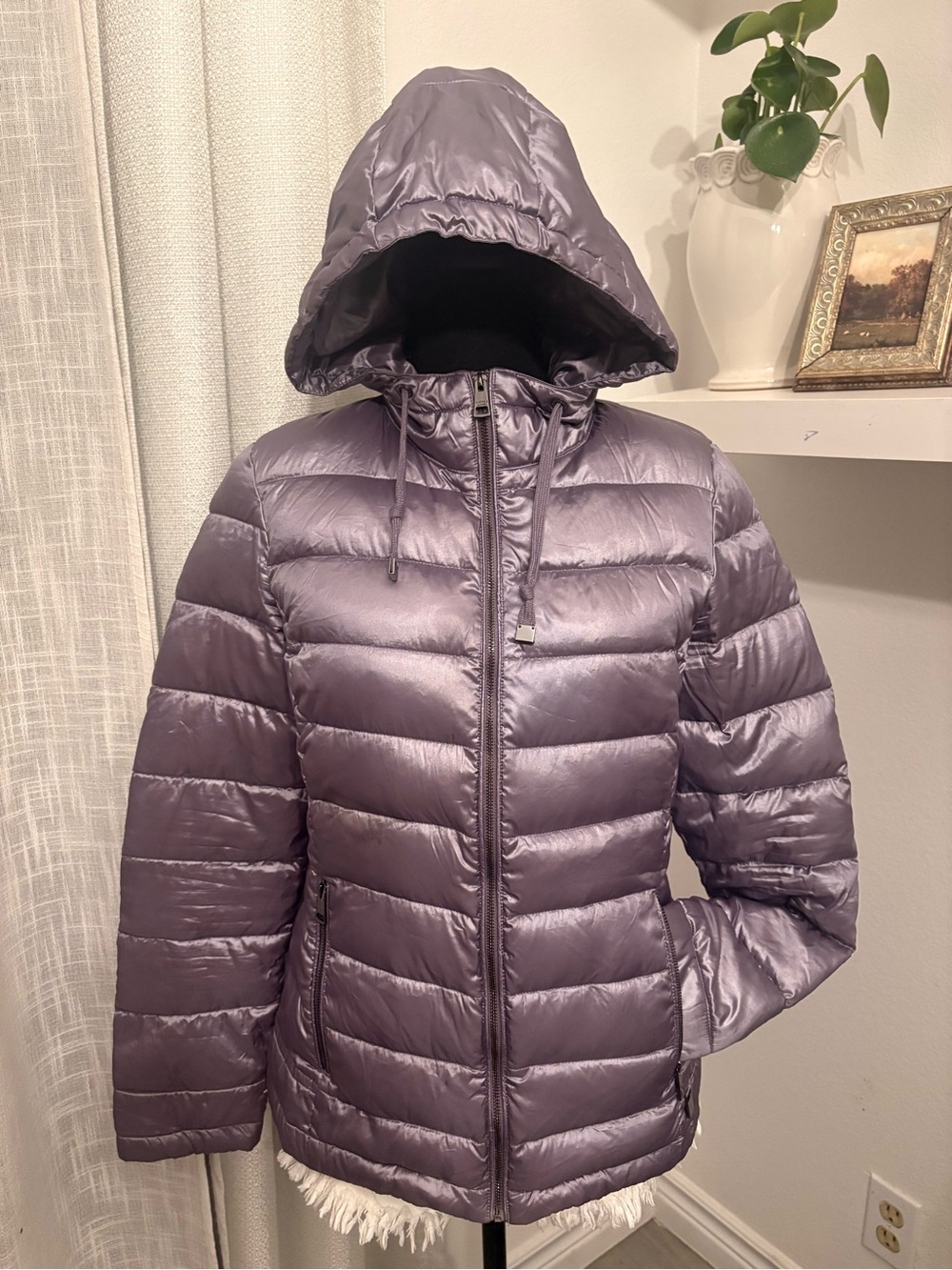 Andrew Marc Women’s Hooded Puffer Jacket in Lavender
